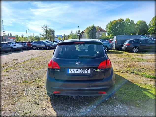 Kia VENGA Venga 1.6 L 2011