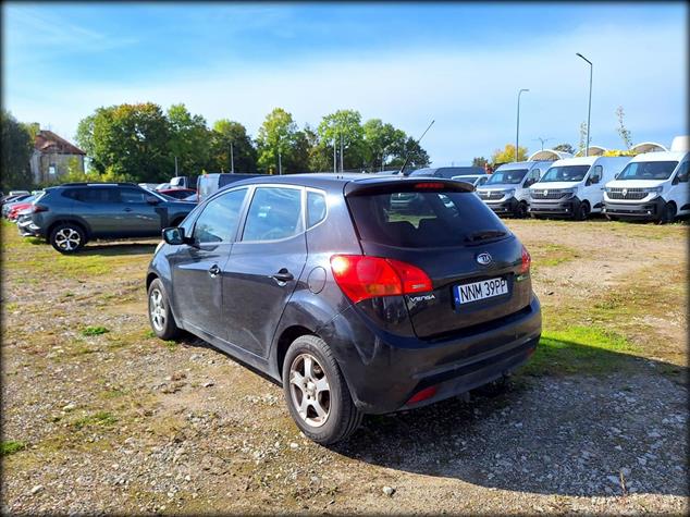 Kia VENGA Venga 1.6 L 2011