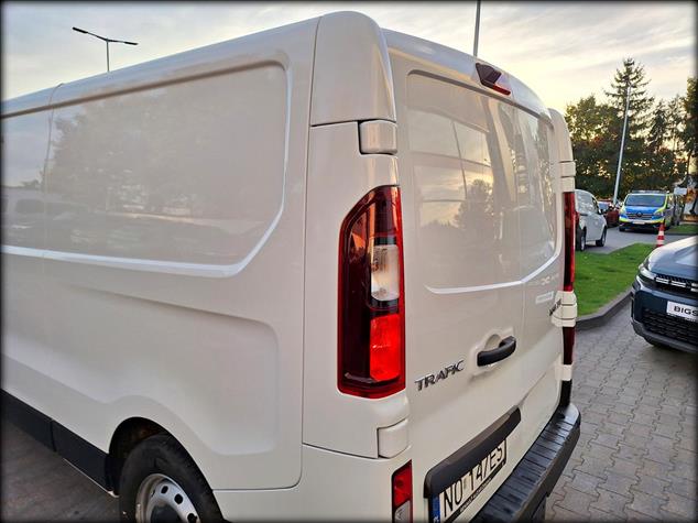Renault TRAFIC Trafic 2.0 dCi L2H1 HD Extra 2026