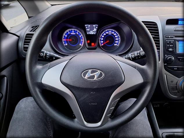 Hyundai IX20 ix20 1.4 Classic + 2012