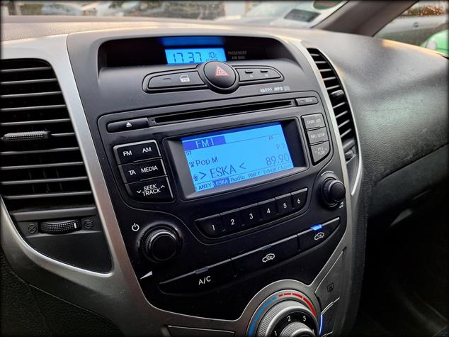 Hyundai IX20 ix20 1.4 Classic + 2012