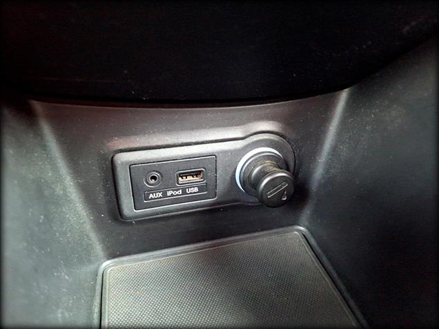 Hyundai IX20 ix20 1.4 Classic + 2012